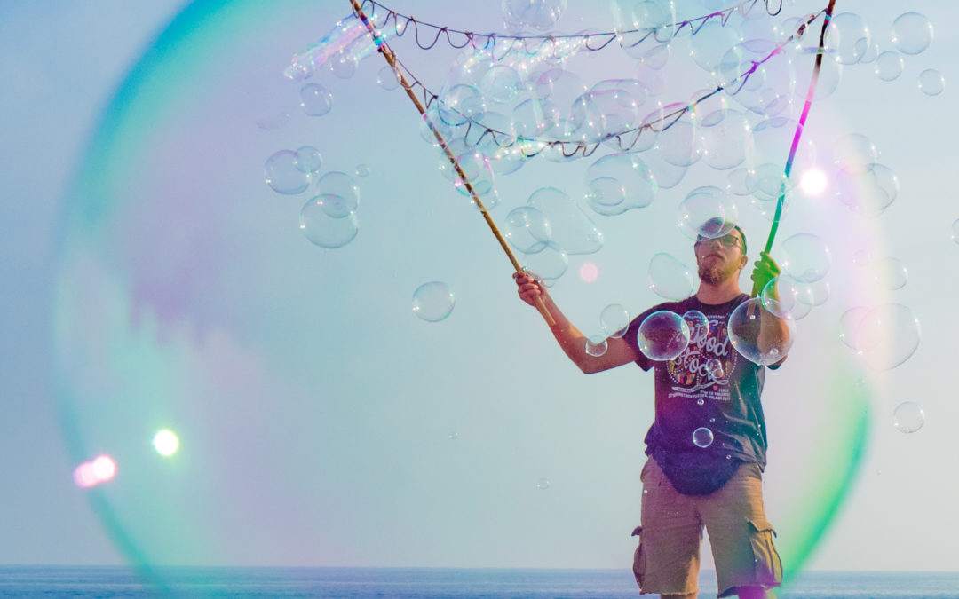 Boy in a bubble von Pia Parolin - Flow und kreativ